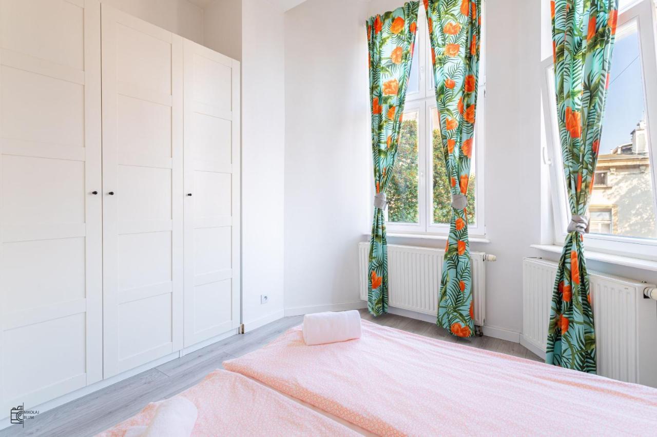 Victus Apartamenty, Apartamenty Alicante โซพอต ภายนอก รูปภาพ