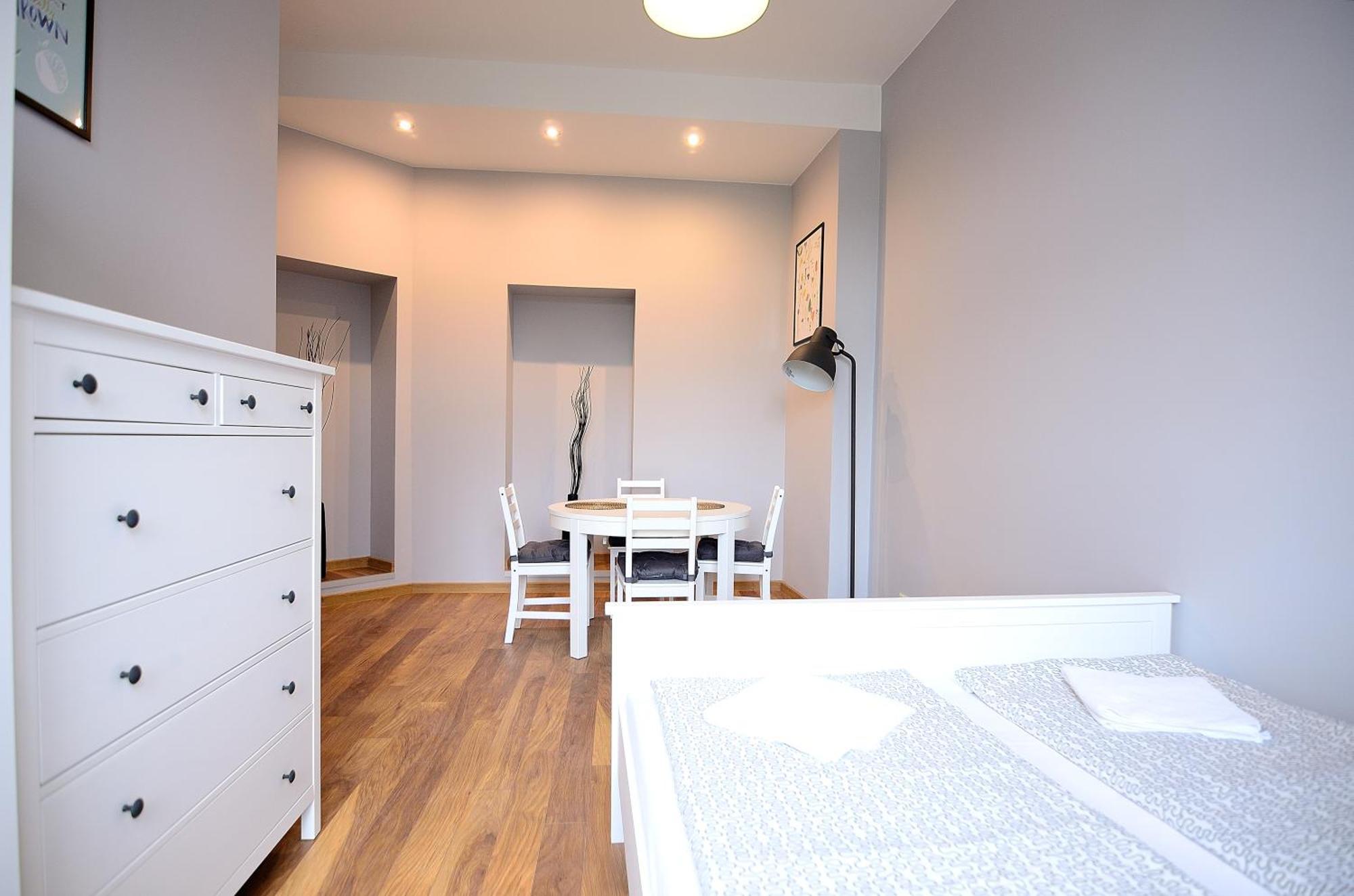 Victus Apartamenty, Apartamenty Alicante โซพอต ภายนอก รูปภาพ