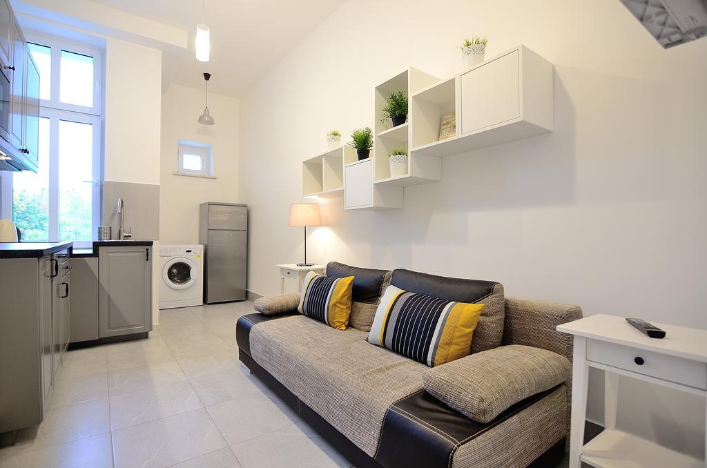 Victus Apartamenty, Apartamenty Alicante โซพอต ภายนอก รูปภาพ