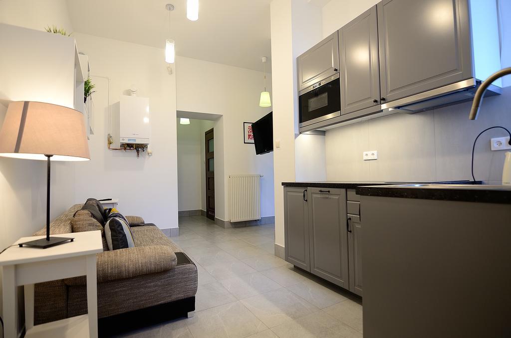 Victus Apartamenty, Apartamenty Alicante โซพอต ภายนอก รูปภาพ